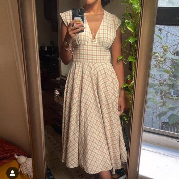 SELVA \ NEGRA Checkered Midi Dress | Size 2 - Picture 13 of 13